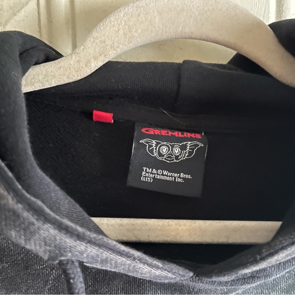 Drop Dead Gremlins Cropped Hoodie - Picture 3 of 5